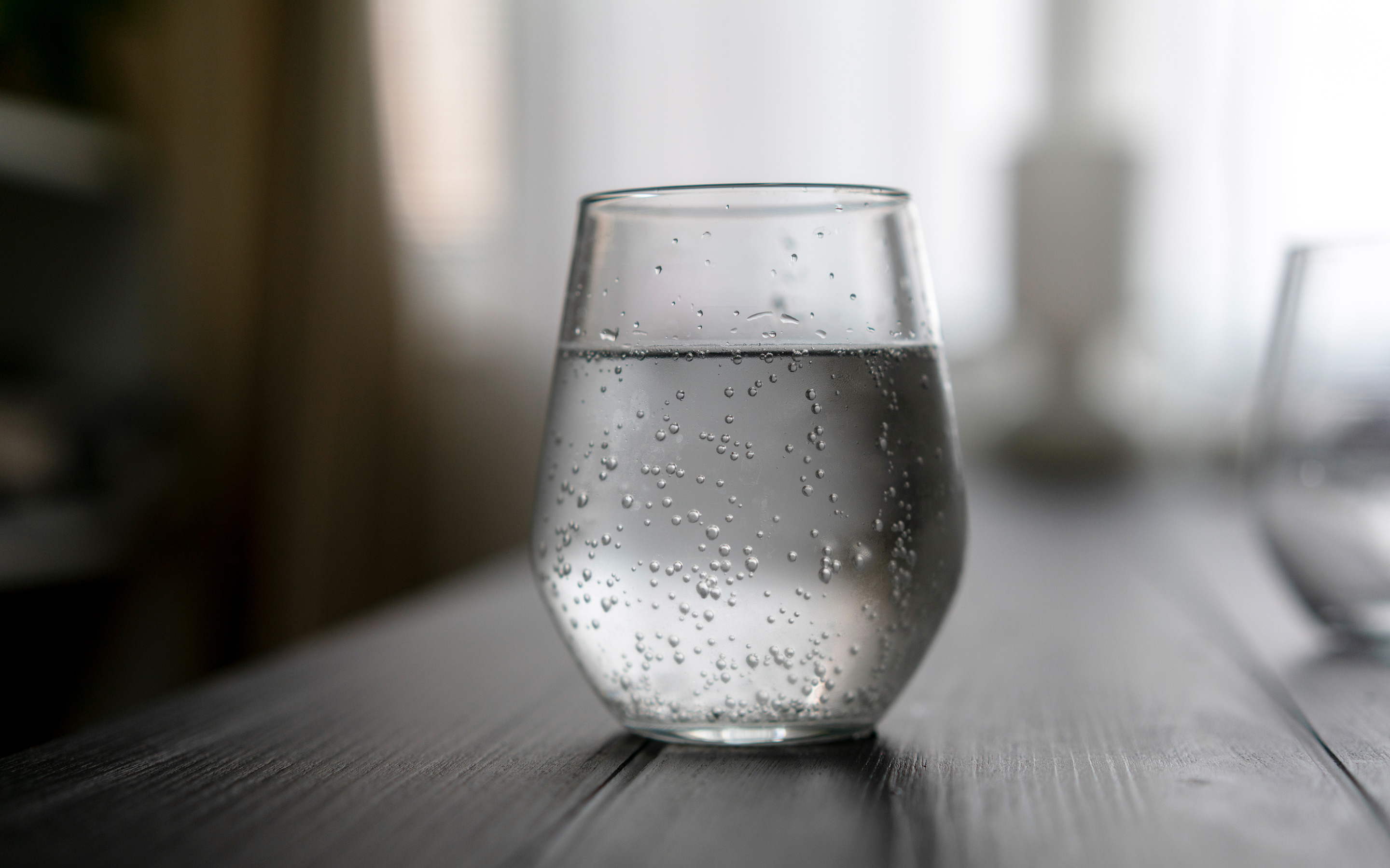 Capgemini_Can-you-develop-your-business-with-a-simple-glass-of-water